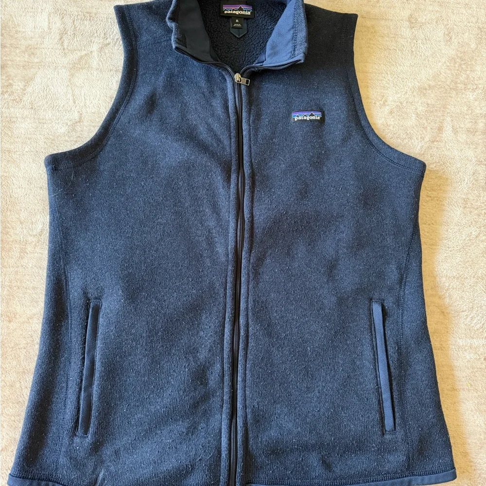 Patagonia Navy Blue Fleece Vest - Full Zip - Picture 1 of 2